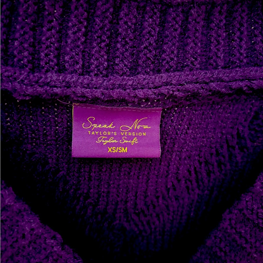 Taylor Swift “Speak Now” cardigan